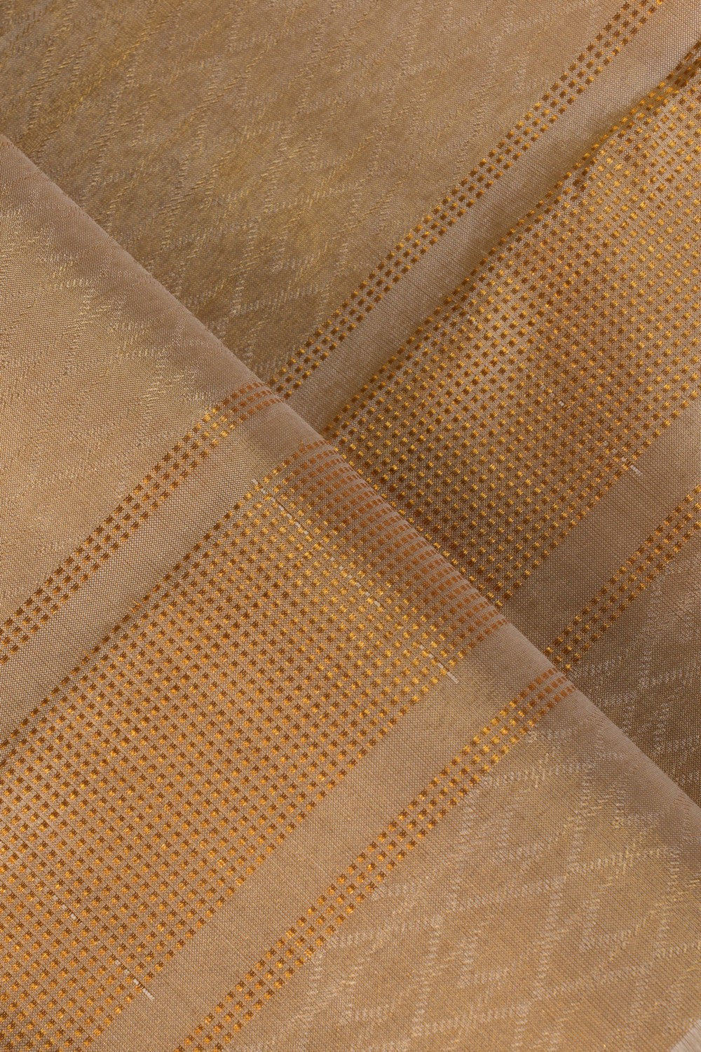 Image of Kanchi Silk Off-White Dhoti With Kanduva (8 X 4)